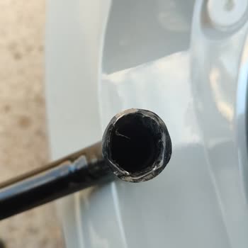 Renault Clio Alpine Hibrit'te Güvenlik Açığı Ve Yetersiz Yol Yardımı!