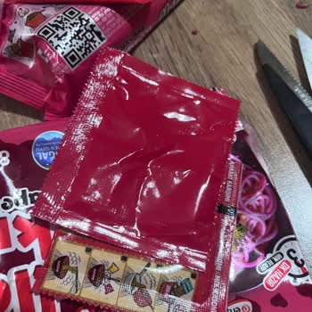 Patlak Yağ Paketi Nedeniyle Kullanılamaz Ürün Ve Hijyen Sorunu