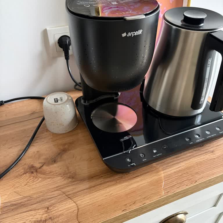 Üç Günde Bozulan Makine Ve Islanan Mobilyalar: Arçelik'ten Değişim Talebi