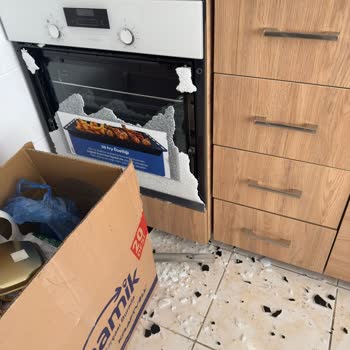 Kullanılmamış Profilo Ankastre Fırının Camı Patladı, Değişim Talebim Reddedildi