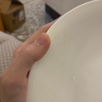 Schafer'dan Aldığım Çeyiz Paketi Hasarlı Geldi, Mağaza İlgisiz Kaldı