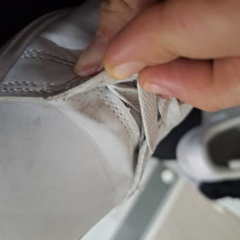 Satın Aldığım Spor Ayakkabıda Kısa Sürede Oluşan Hasar Ve Olumsuz İnceleme Sonucu