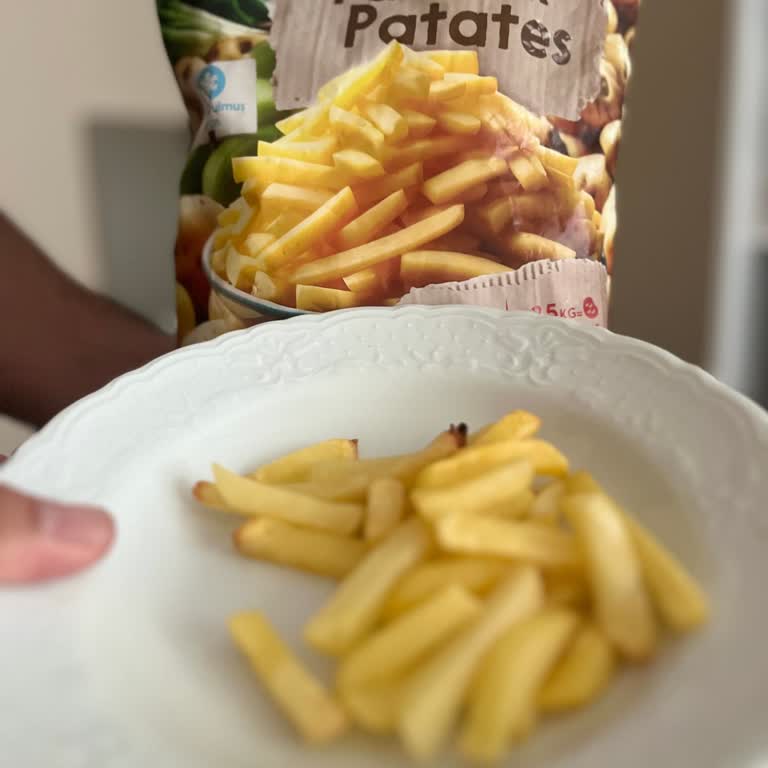 Dondurulmuş Patateste Çamaşır Suyu Ve Küf Kokusu, Sağlığım Tehlikede