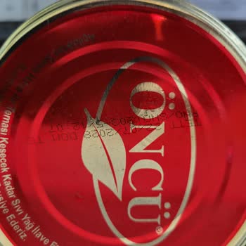 Kapalı Salça Kavanozunda Küf Çıkması Sağlığımı Tehdit Etti