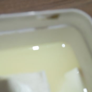 Bozuk Peynir Ve İlgisiz Mağaza Personeli Hayal Kırıklığı Yarattı