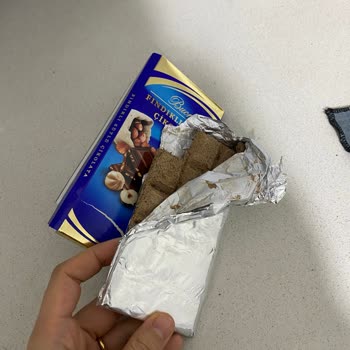 Bozuk Çikolata Satışı Ve Gıda Güvenliği Endişesi