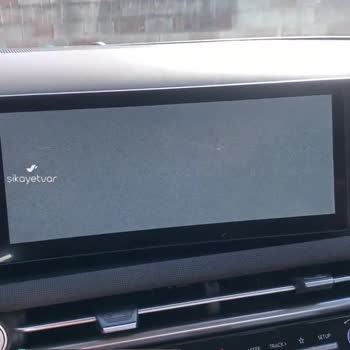 Hyundai Multimedya Ekranı Gitmesi