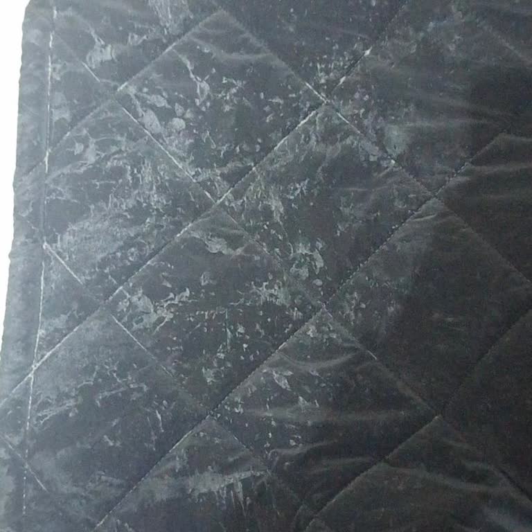 Kısa Sürede Lekelenen Ve Kalitesiz Kumaşlı Manto İçin İade Talebi