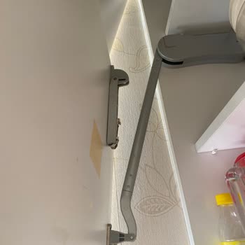 Dolap Kapakları Sürekli Arızalanıyor, Yedek Parça Bulunamıyor