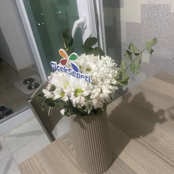 Sipariş Edilen Çiçek Görselden Farklı Ve Solmuş Gönderildi