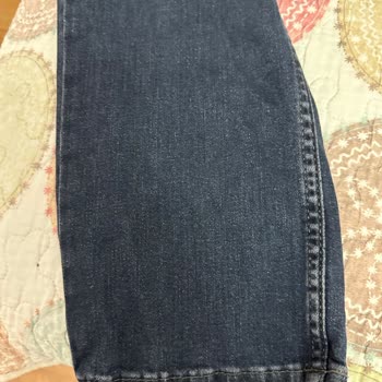 İki Ayda Rengi Solan Ve Deforme Olan Pantolon İçin Değişim Talebi