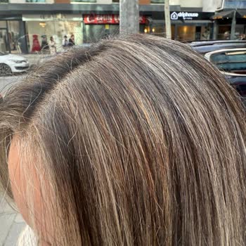 Doğal Saçlarım Ombre Sonrası Turuncu Ve Farklı Renklere Döndü, Mağdur Oldum