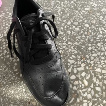 Kısa Sürede Deforme Olan Puma Ayakkabı Ve Yetersiz Mağaza Desteği