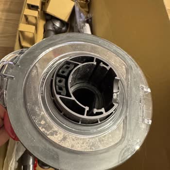 Kullanılmış Ve Tozlu Süpürgeyi Yeni Diye Gönderdiler, Değişim İstiyorum