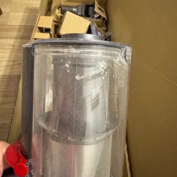 Kullanılmış Ve Tozlu Süpürgeyi Yeni Diye Gönderdiler, Değişim İstiyorum