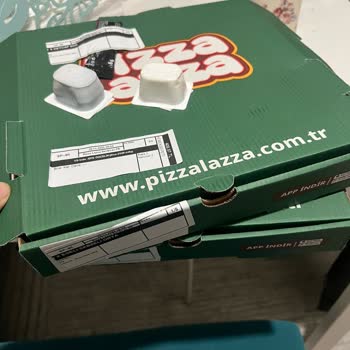 Yemeksepeti Soğuk ve Hijyensiz Pizza İle İlgisiz Müşteri Hizmetleri