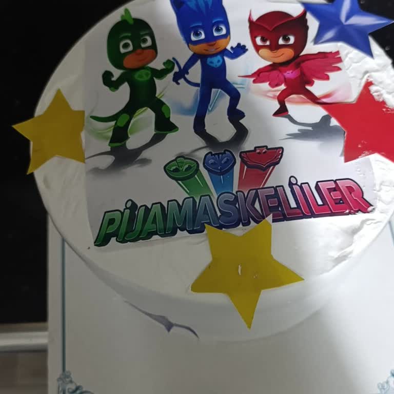 Harun Usta El Yapımı Dondurma | Muğla Doğum Günü Gibi Özel Gün İçin Özensiz Bir İş Yapılması!