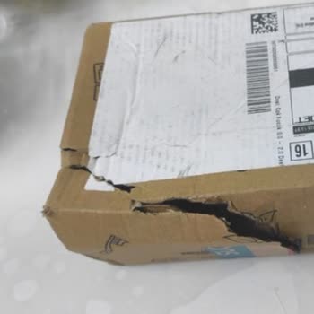 Hasarlı Kargo Ve Müşteri Hizmetlerinde İletişim Sorunu Yaşadım