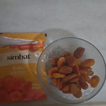 BİM'den Alınan Kayısının Bozuk Ve Kirli Çıkması, Hijyen Eksikliği