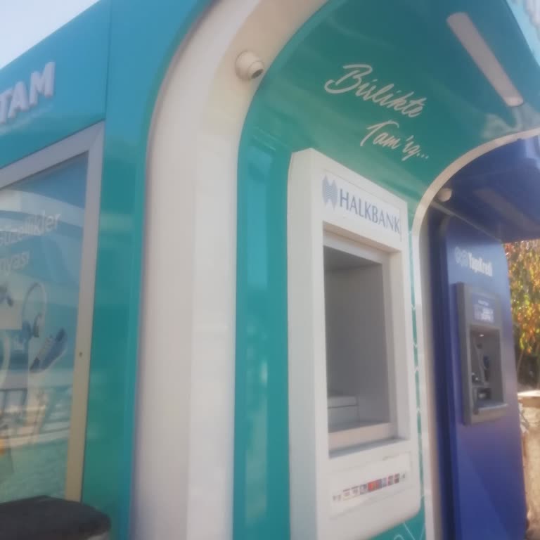 ATM Yüksekliği Ve Ekran Konumu Güvenlik Endişesi Yaratıyor