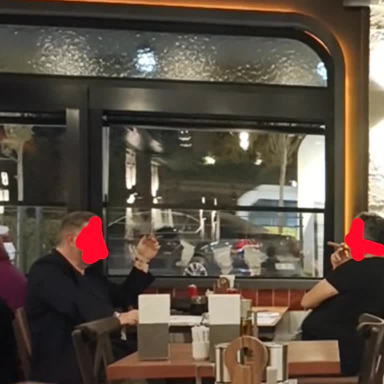 Kapalı Alanda Puro İçilmesine İzin Verilmesi Aileleri Mağdur Etti