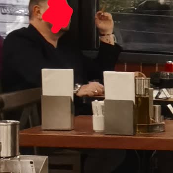 Kapalı Alanda Puro İçilmesine İzin Verilmesi Aileleri Mağdur Etti