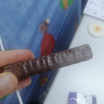 Alpella Gofretin Şekil Bozukluğu Ve Eksik Çikolata Sorunu