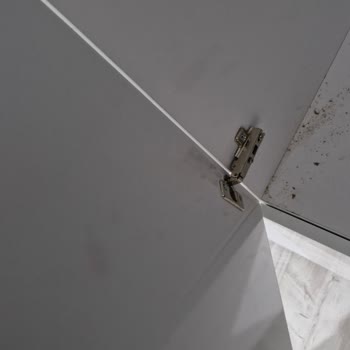 Hasarlı Ve Kalitesiz Dolap Teslimatı, İlgisiz Müşteri Hizmeti