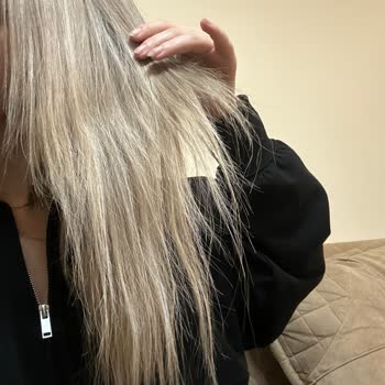 Kuaförde 18 Bin TL Ödedim Saçlarım Yandı Ve Mağdur Oldum