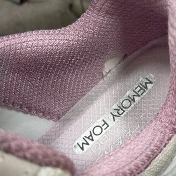 Skechers Ayakkabıda İç Astar Yırtılması Ve İade Talebimin Sürekli Reddedilmesi