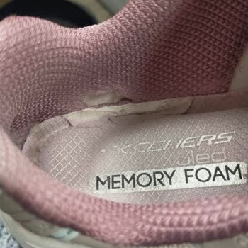 Skechers Ayakkabıda İç Astar Yırtılması Ve İade Talebimin Sürekli Reddedilmesi