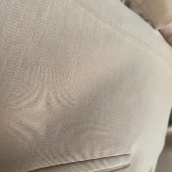 Pahalı Eşofman Takımı İkinci Giyişte Tiftiklendi Ve Deforme Oldu