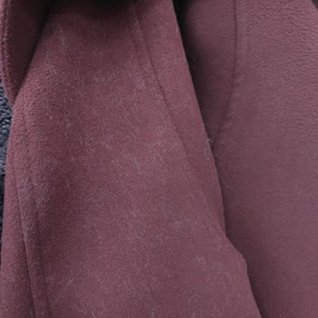 Aldığım Atkı Ve Çantada Kalite Sorunu: Yoğun Tüy Dökülmesi Ve Dikiş Açılması