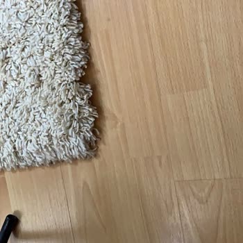 Yıkanmamış Halılar Ve Kaba Müşteri Hizmeti Nedeniyle Mağduriyet