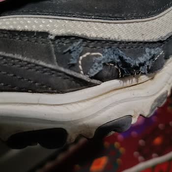 Skechers Ayakkabılarda Kısa Sürede Yırtılma Ve Değişim Talebimize Olumsuz Yanıt