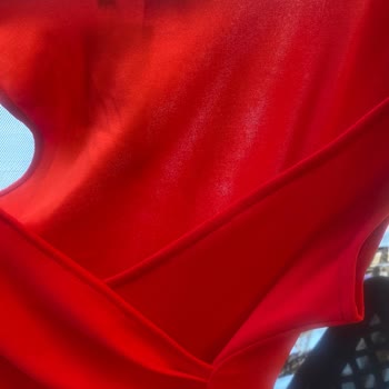 Aldığım Elbisenin İadesi Reddedildi Fatura Gönderilmedi