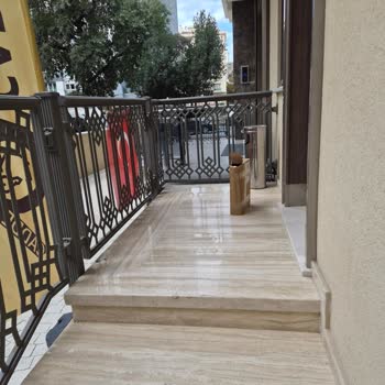 DHL Kargom Kapının Önüne Bırakıldı, Güvenliğim Ve Haklarım İhlal Edildi