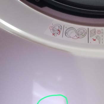 Sıfır Alınan Çamaşır Makinesi Çizikli Çıktı, Birebir Değişim Talep Ediyorum