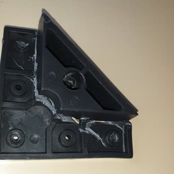 Basit Parça İçin Yüksek Servis Ücreti Ve Zorlayıcı Prosedür