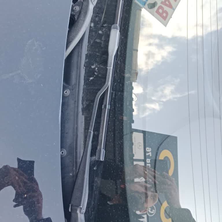 BMW 116i Ön Cam Fitilinde Erken Deformasyon Ve Ücretsiz Değişim Talebi