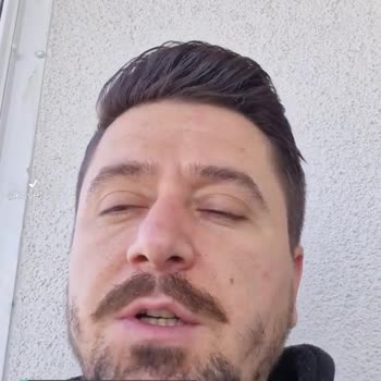 CV Maker Habersiz Çekim Yapılması!
