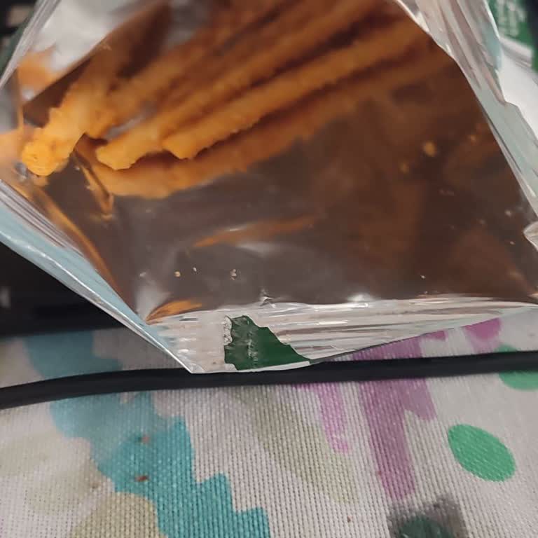 Eti Crax Kraker Paketinde Eksik Ürün Hayal Kırıklığı