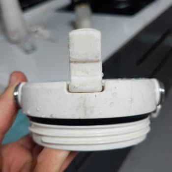 Stanley Termos Kapaklarında Hızlı Deformasyon ve Renk Değişimi Sorunu