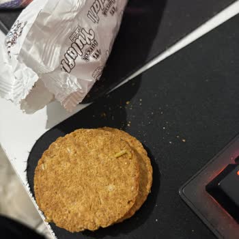 Aldığım Bisküvinin İçinden Kurt Çıktı, Geciken Geri Dönüşle Hayal Kırıklığı Yaşadım