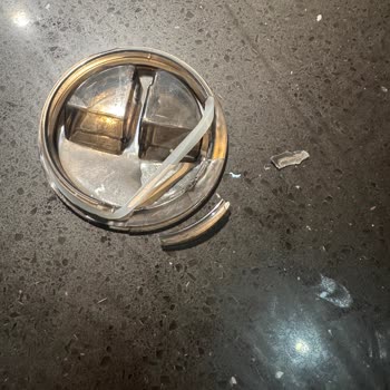 Kırık Gelen Akıllı Evye Ve Yetersiz Müşteri Hizmeti Nedeniyle Mağduriyet