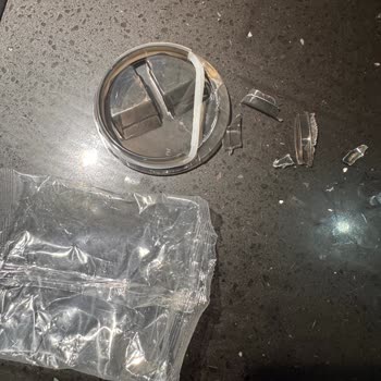 Kırık Gelen Akıllı Evye Ve Yetersiz Müşteri Hizmeti Nedeniyle Mağduriyet