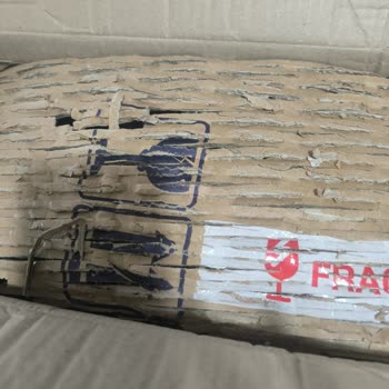 Her Siparişte Kırık Kettle Gönderiliyor Çözüm Yok