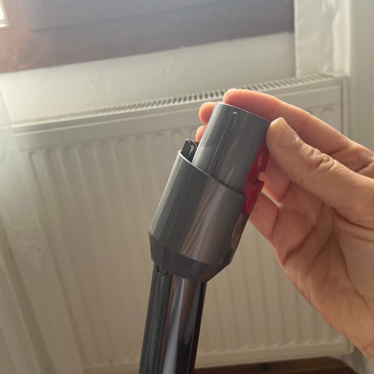 Dyson V12 Slim Süpürgede Kronik Boru Kırılması Ve Garanti Sonrası Mağduriyet