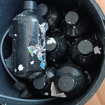 Dolap Ve Trendyol Express İle Gönderdiğim Ürün Hasarlı Teslim Edildi Sorumluluk Alınmıyor