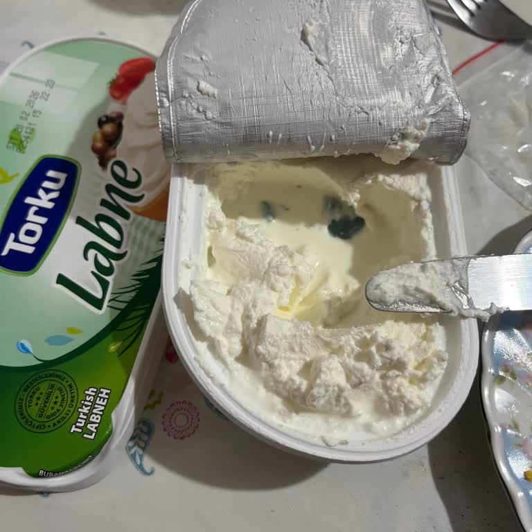 Torku Labne'de Küf Ve Güven Sorunu: Ürün Güvenliği Endişesi
